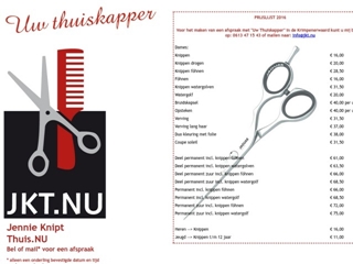 JENNIE KNIPT THUIS