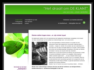 HET DRAAIT OM DE KLANT